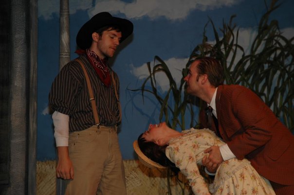 6088_1194988028572_1044573288_608083_2260876_n